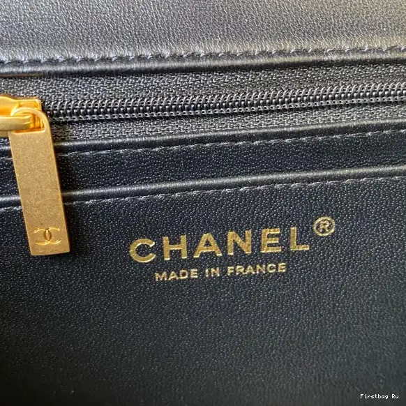 Firstbag Ru TOP FLAP WITH BAG HANDLE-20*12*6cm CHANEL 0702
